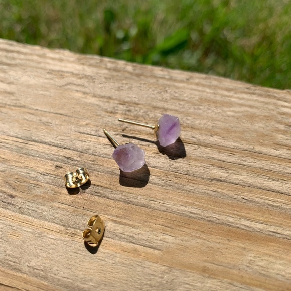 Dainty Raw Amethyst Gemstone Studs - Picture 2 of 7